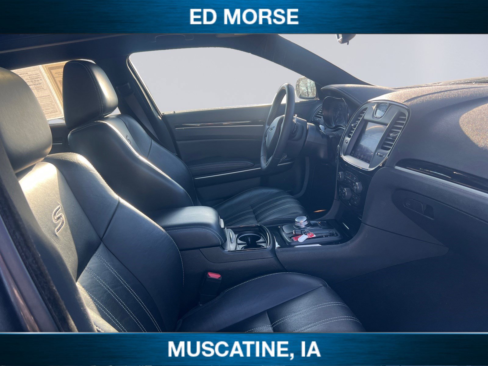 Used 2023 Chrysler 300 S image 15