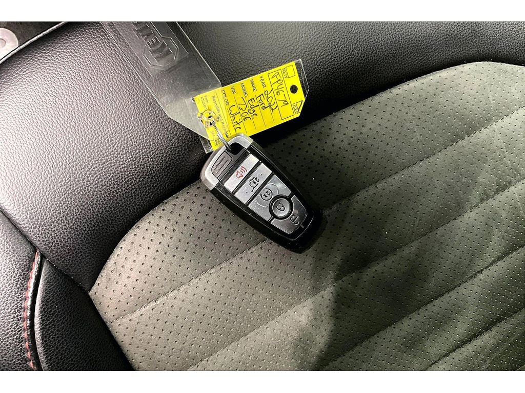 Used 2022 Ford Edge ST-Line image 13