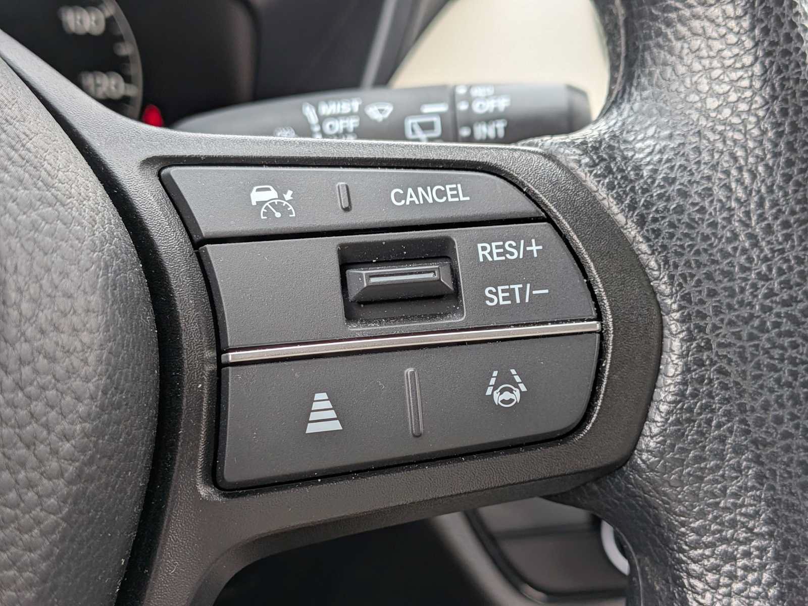 Used 2024 Honda HR-V LX image 23