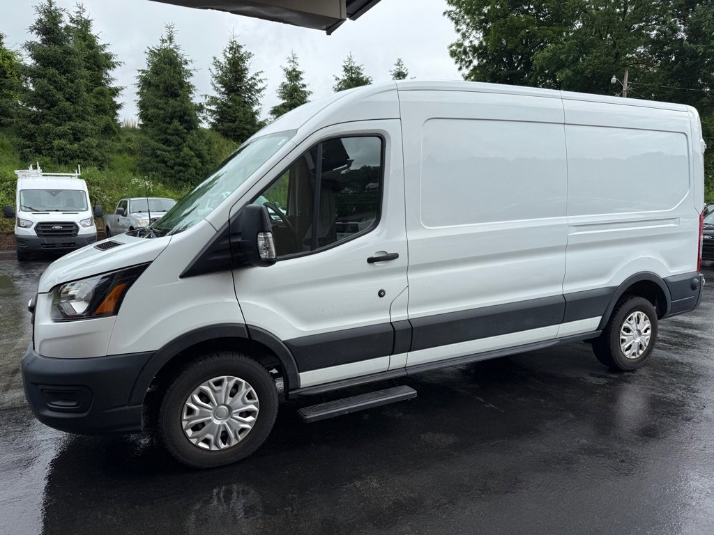 Used 2020 Ford Transit 250 Medium Roof RWD image 5