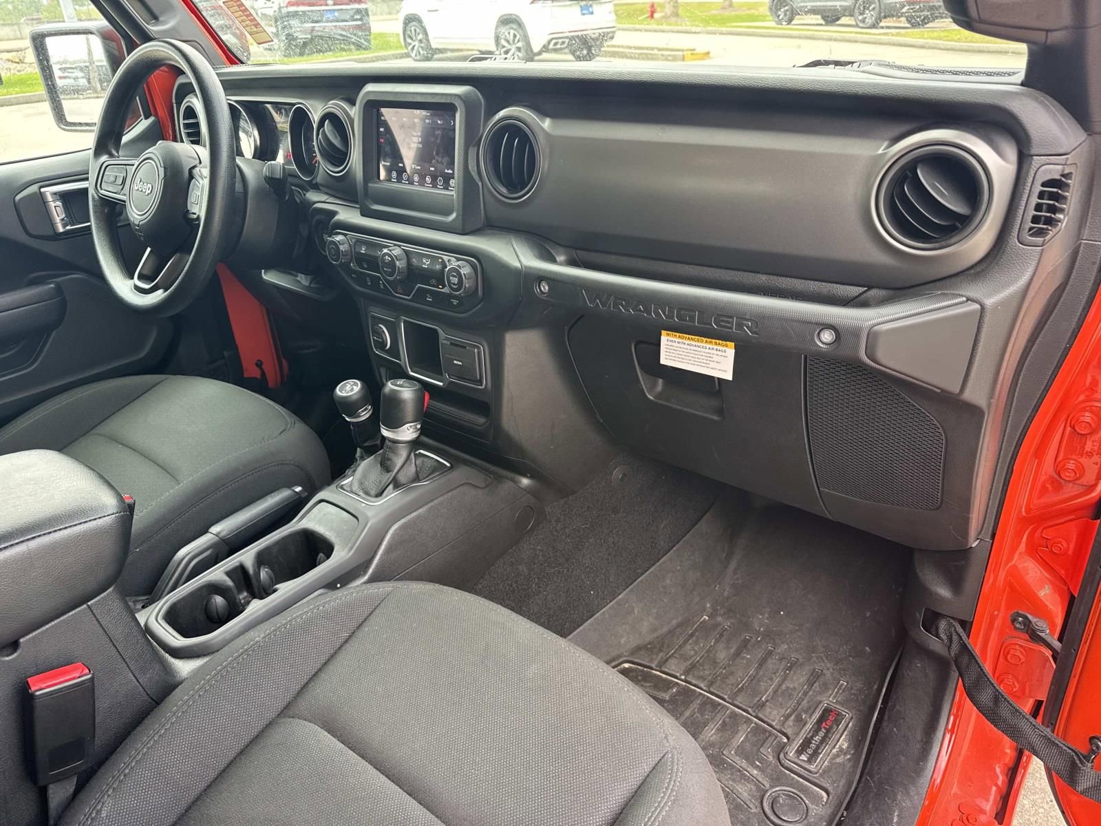 Used 2023 Jeep Wrangler Sport image 9