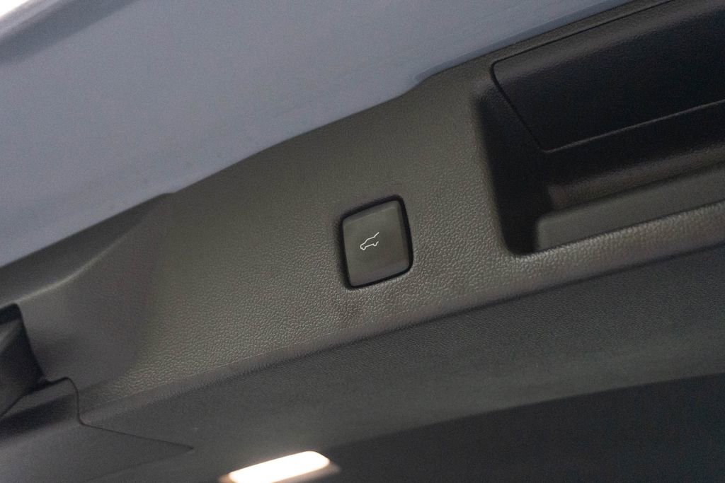 Used 2023 Ford Escape ST-Line w/ Tech Pack #1 FWD image 14