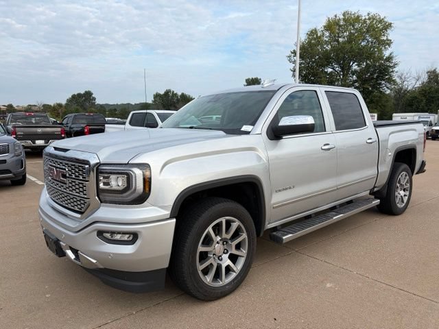 Used 2018 GMC Sierra 1500 Denali AWD/4WD image 8
