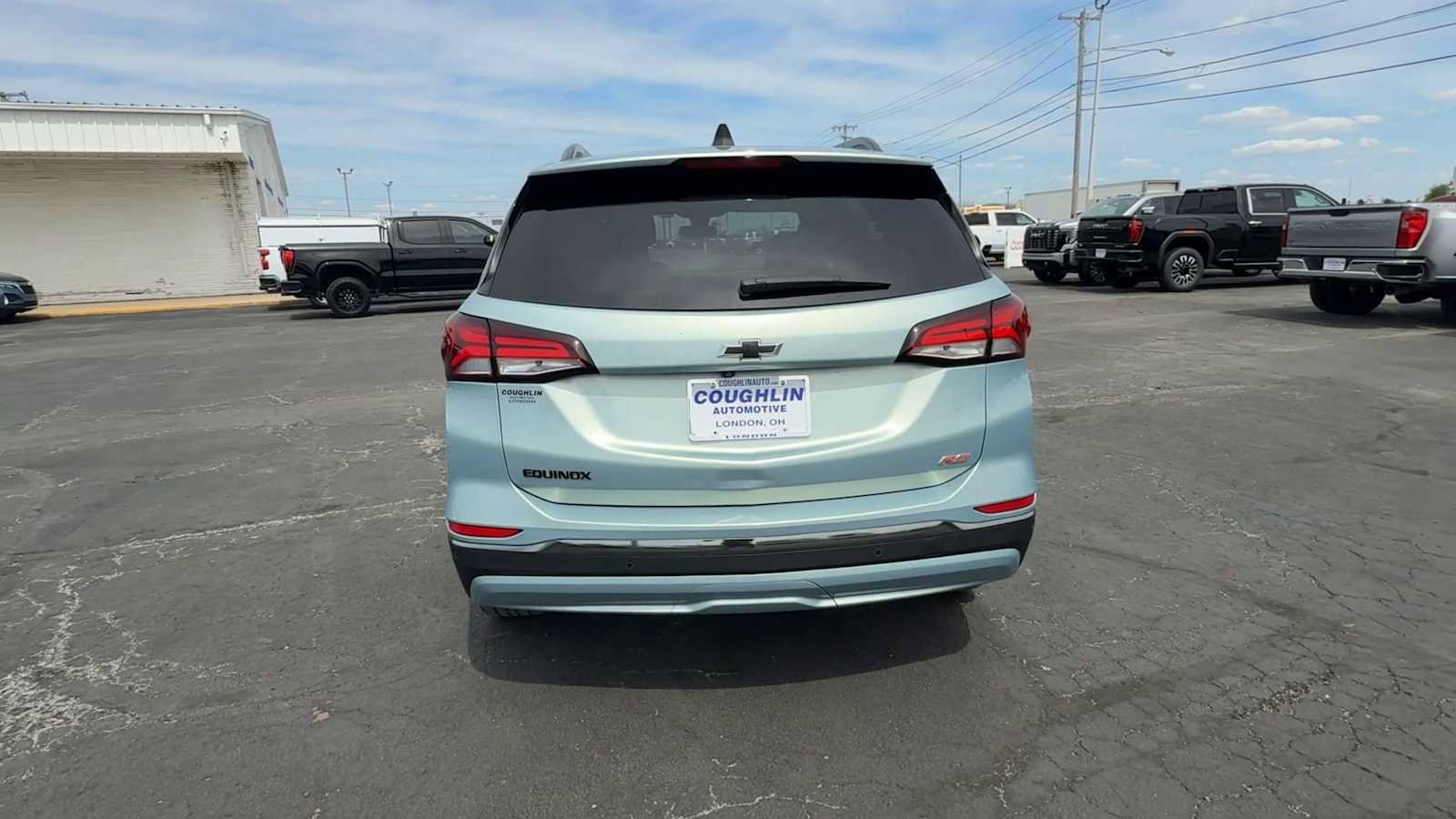 Certified 2022 Chevrolet Equinox RS w/ Infotainment Package image 7