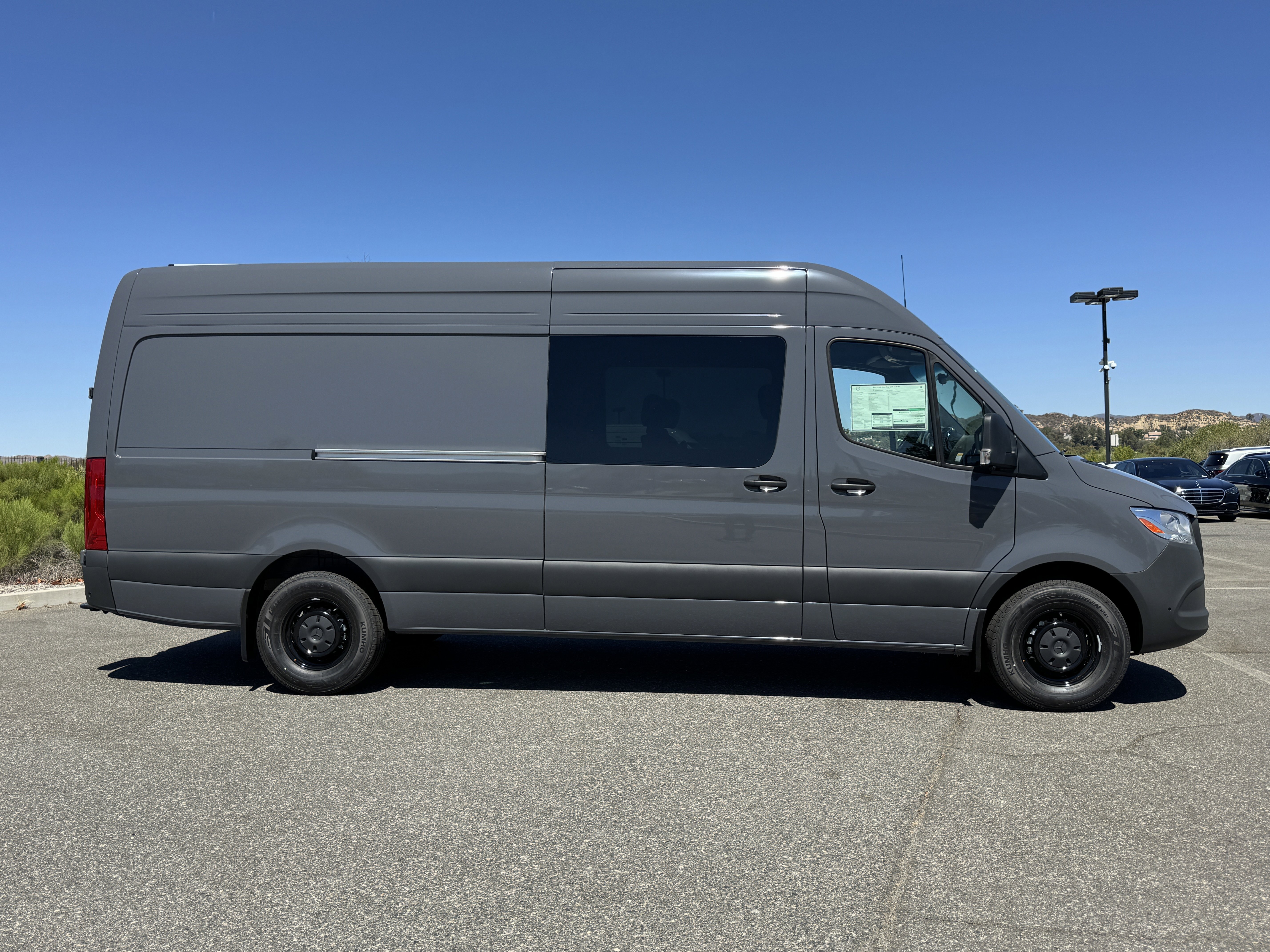 New 2025 Mercedes-Benz Sprinter 2500 image 6