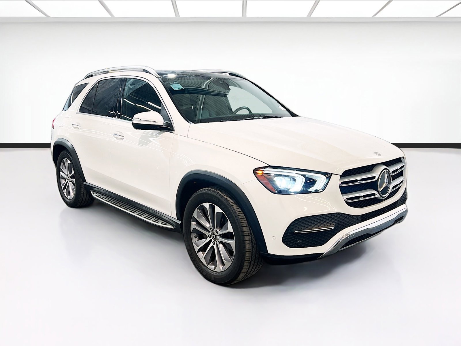 Used 2022 Mercedes-Benz GLE 350 image 3