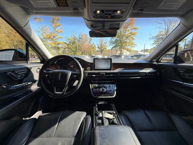 Certified 2022 Lincoln Corsair Reserve w/ Equipment Group 201A image 6