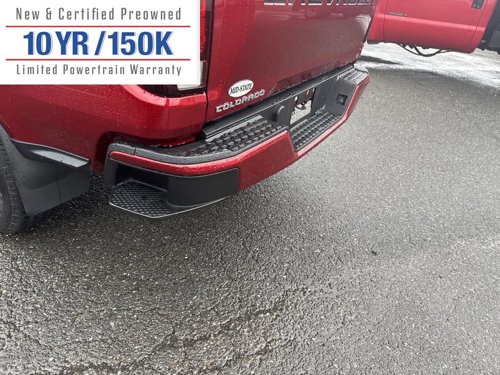 Used 2024 Chevrolet Colorado LT image 9