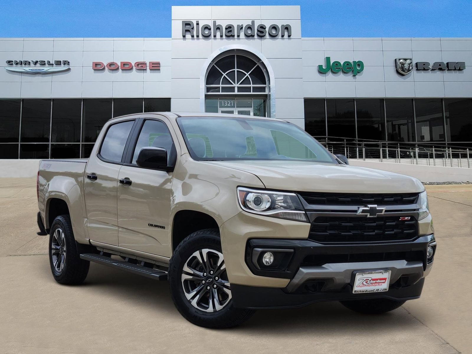 Used 2021 Chevrolet Colorado Z71 image 1