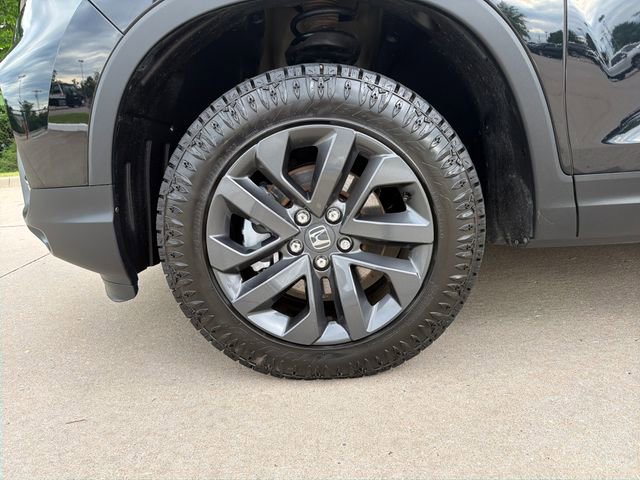 Used 2023 Honda Ridgeline Sport image 9