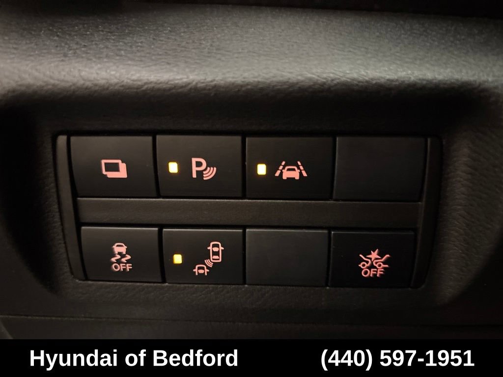 Used 2020 Nissan Kicks S FWD image 13