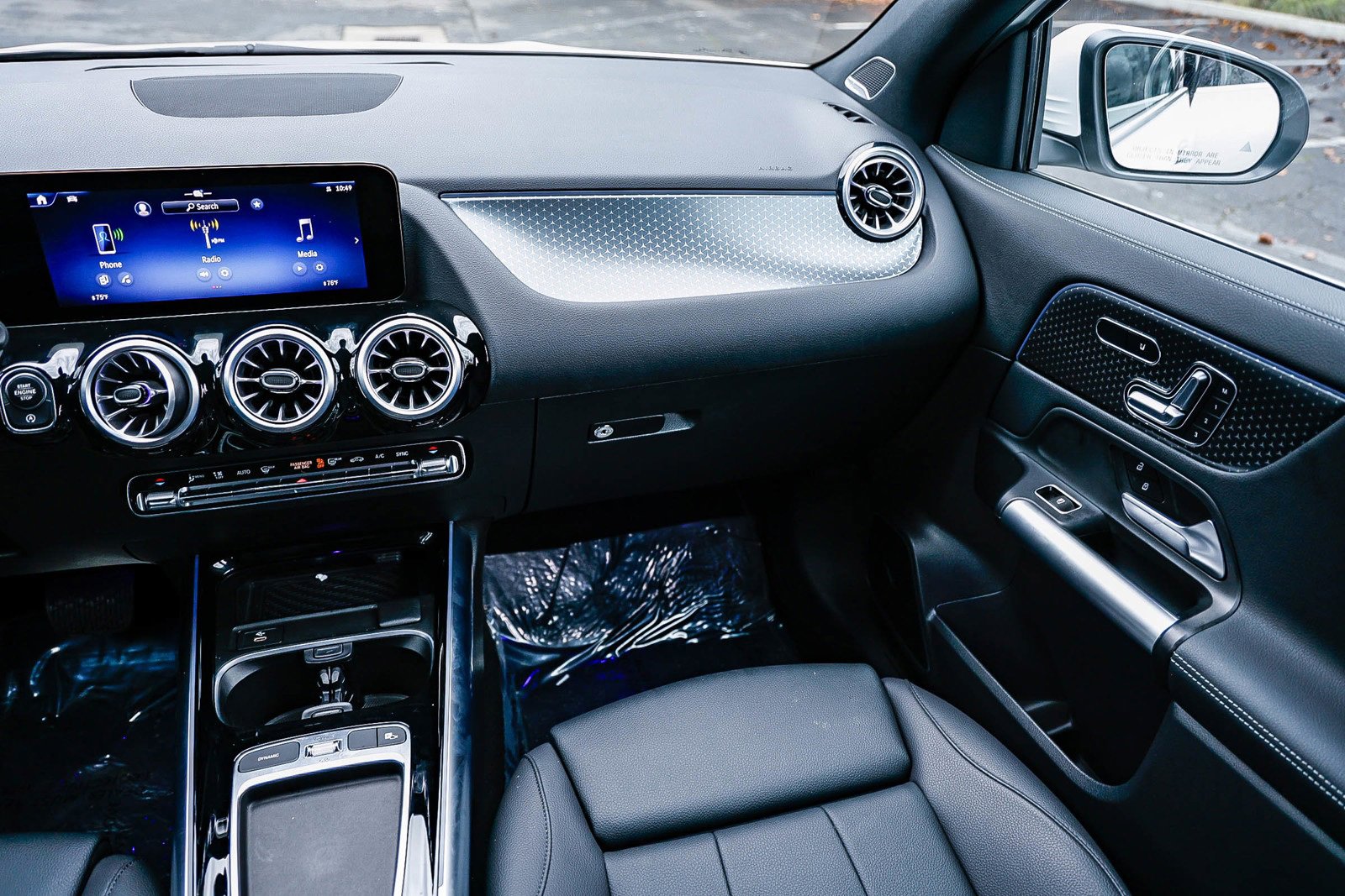 Certified 2025 Mercedes-Benz GLA 250 image 15