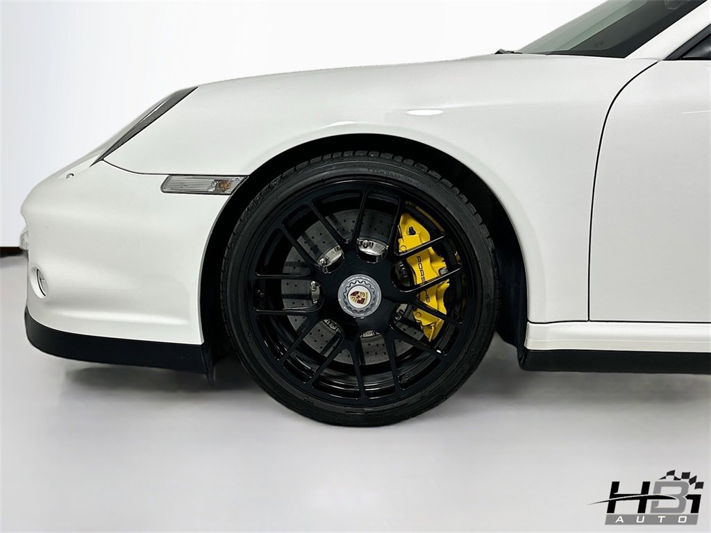 Used 2011 Porsche 911 Turbo S image 18