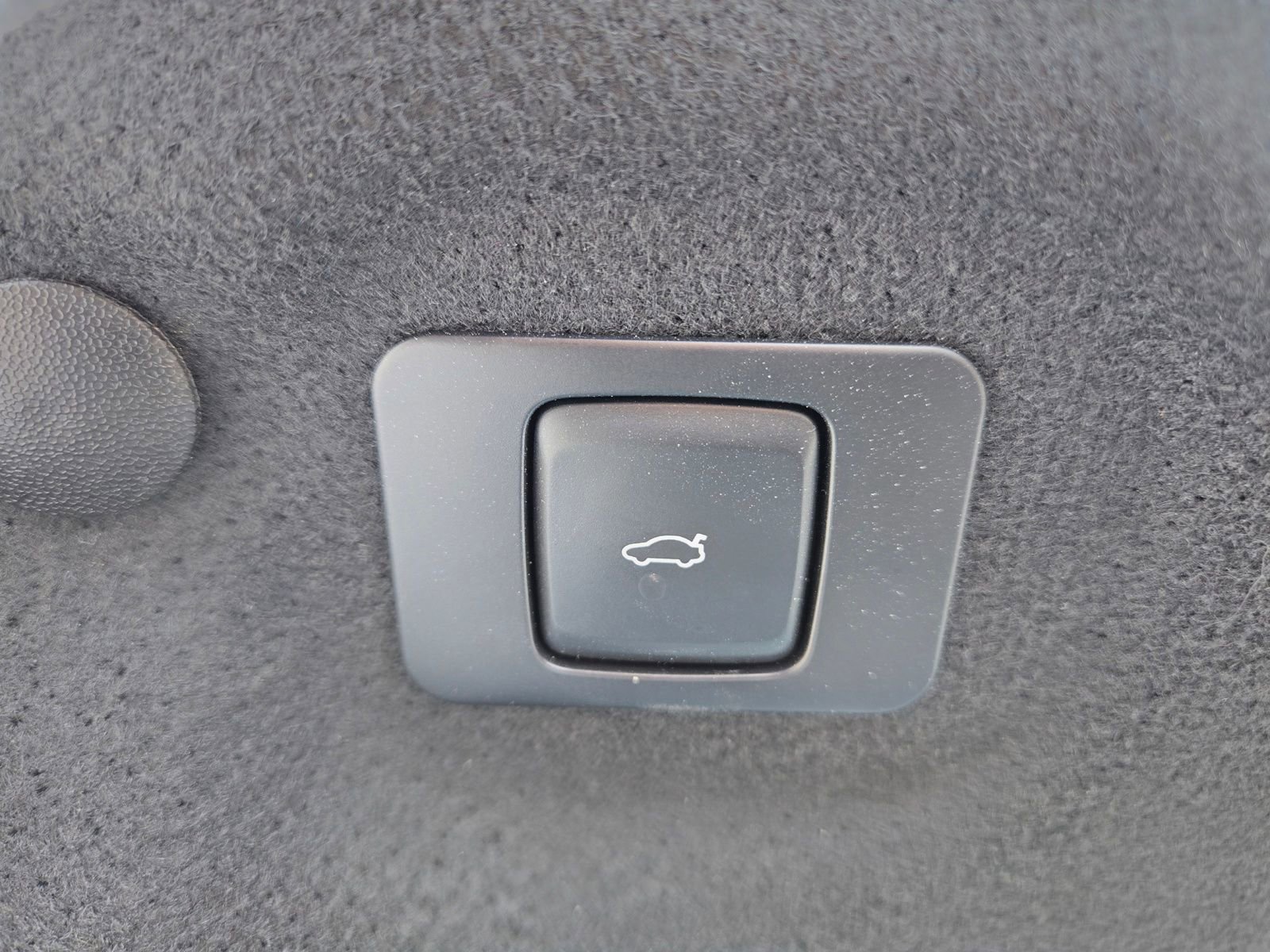 Used 2019 Lincoln MKZ Reserve w/ Reserve Plus Package image 24