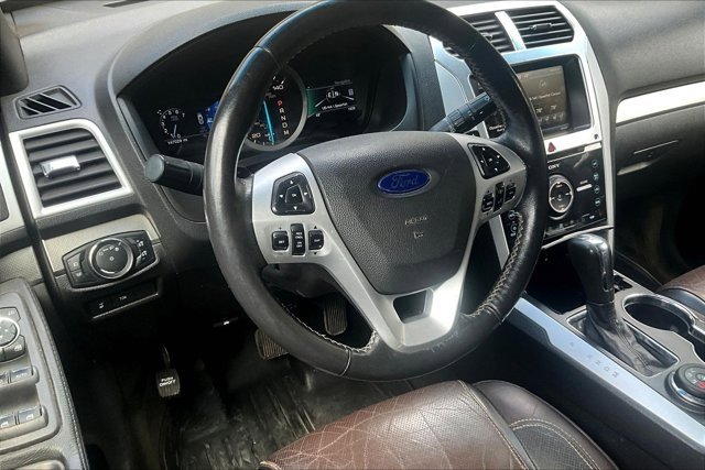 Used 2015 Ford Explorer Sport w/ Equipment Group 401A AWD/4WD image 17