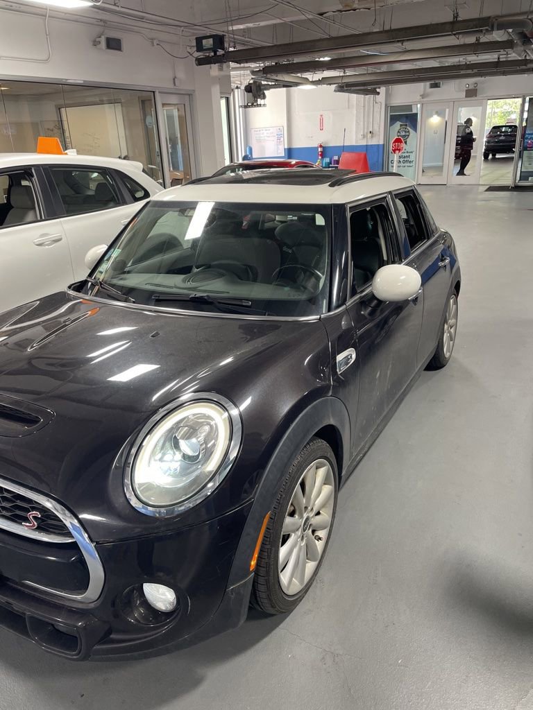 Used 2016 MINI Cooper S FWD image 3