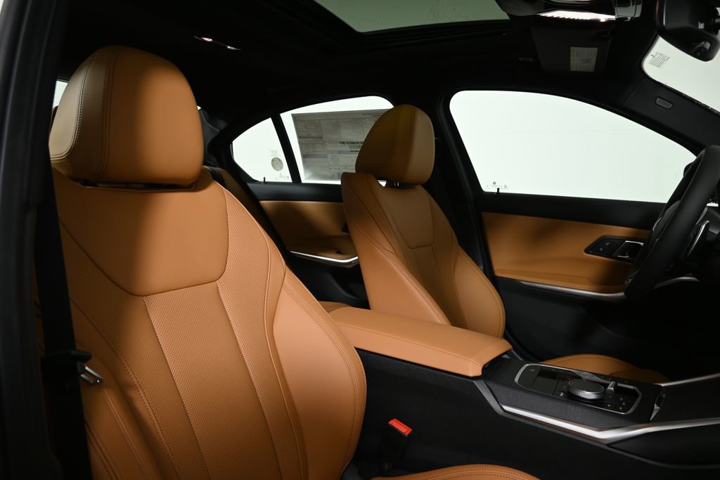 Used 2026 BMW 330i xDrive Sedan w/ M Sport Package image 34