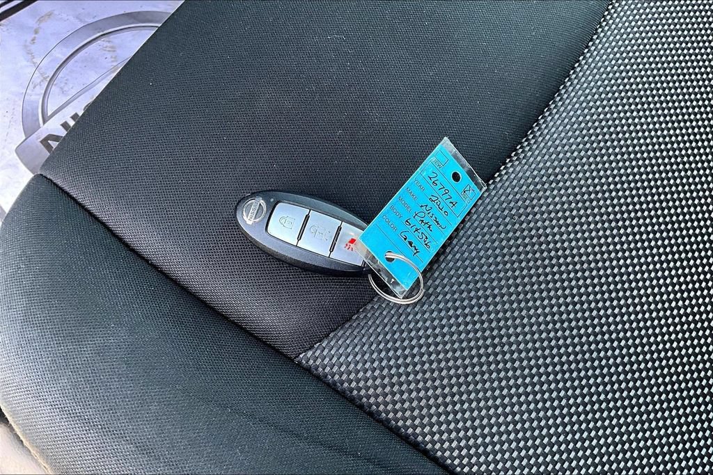 Used 2020 Nissan Pathfinder S AWD/4WD image 35