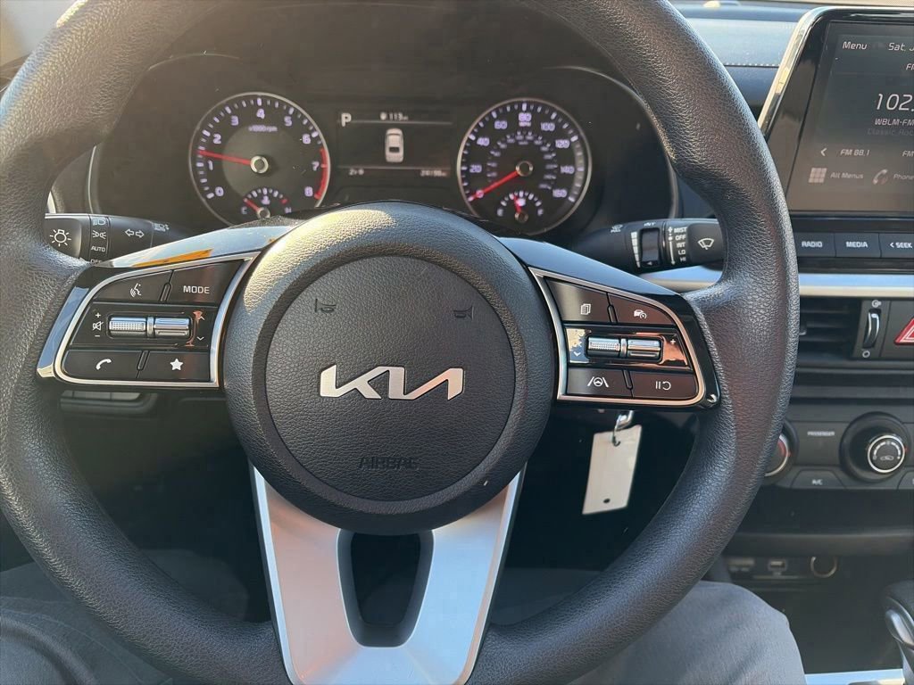 Used 2023 Kia Forte LXS w/ LXS Technology Package FWD image 13