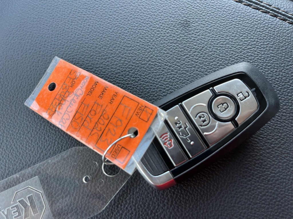 New 2025 Ford F150 Lariat w/ Equipment Group 502A High image 27