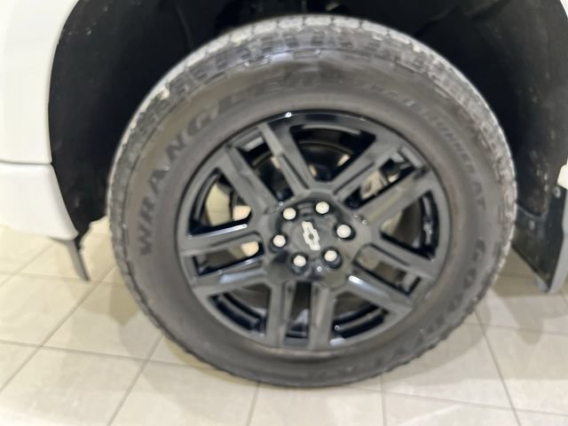 Used 2022 Chevrolet Silverado 1500 RST w/ Z71 Off-Road Package AWD/4WD image 29
