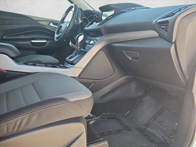 Used 2015 Ford Escape SE w/ Equipment Group 201A image 21
