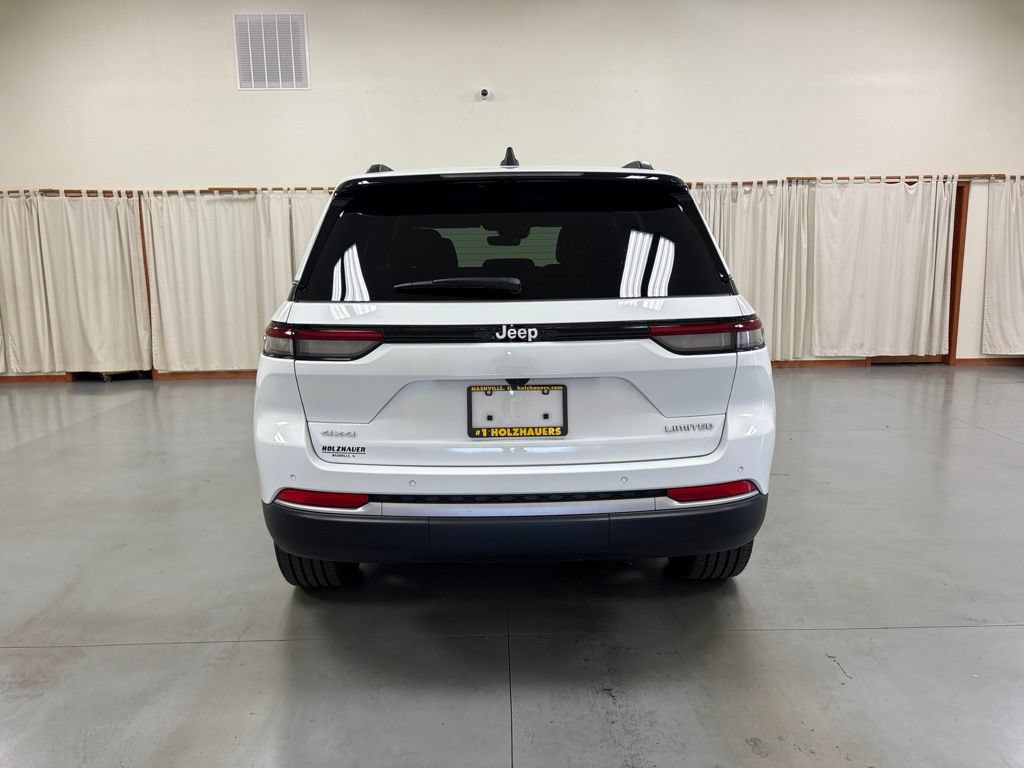 Used 2026 Jeep Grand Cherokee Limited AWD/4WD image 7