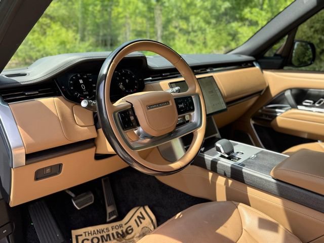Used 2024 Land Rover Range Rover Long Wheelbase Autobiography AWD/4WD image 9