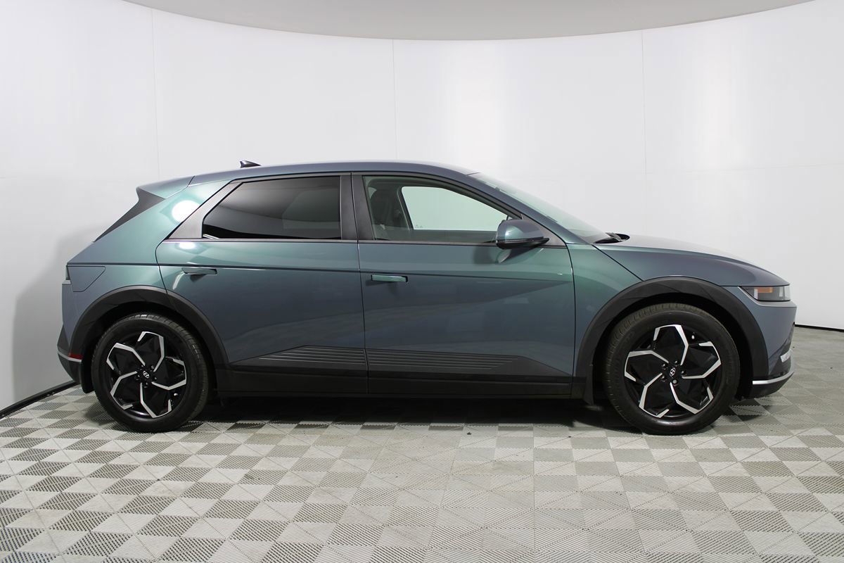 Used 2024 Hyundai Ioniq 5 SEL image 16
