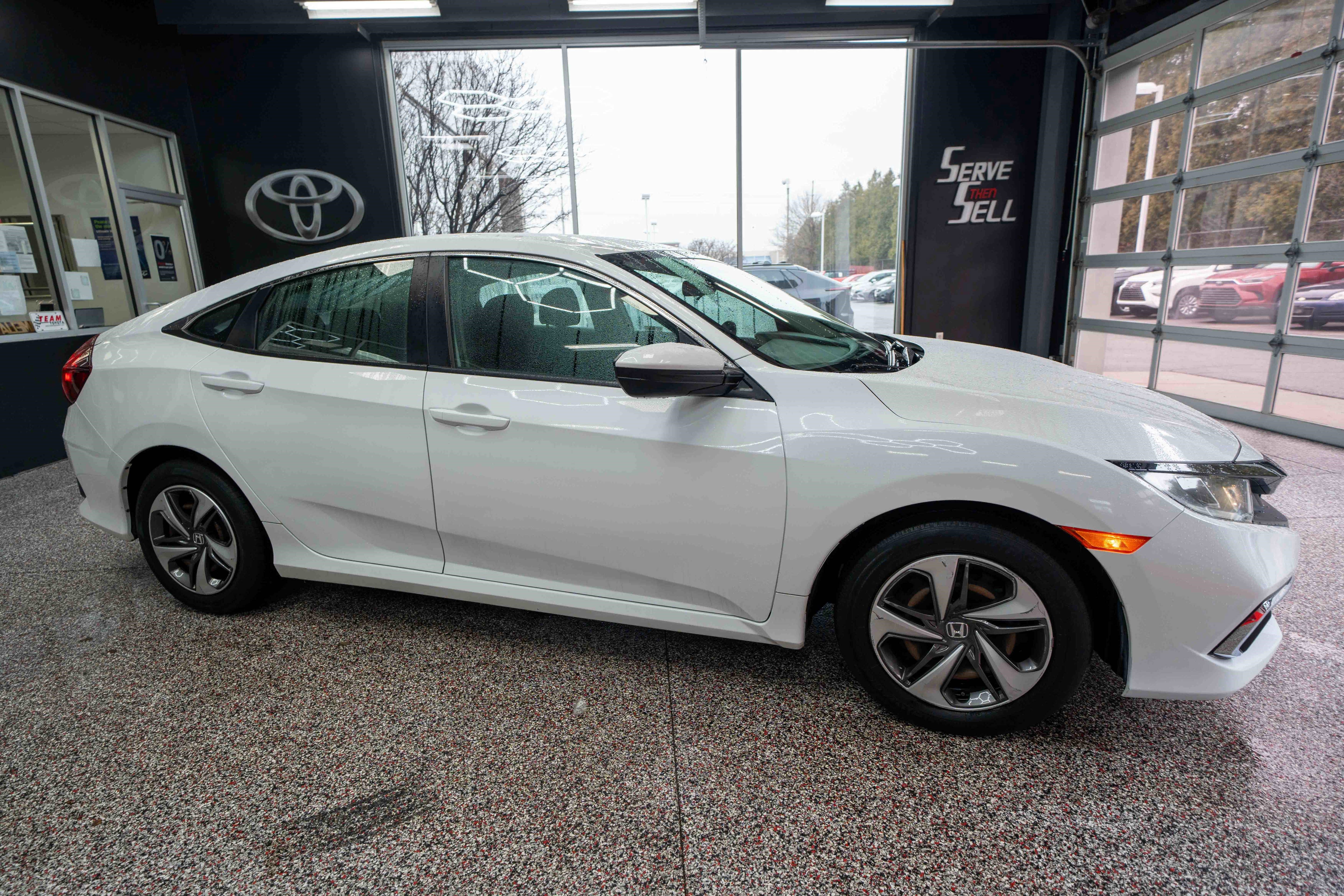 Used 2019 Honda Civic LX image 5