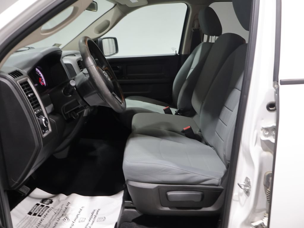Used 2019 RAM 1500 Express AWD/4WD image 11