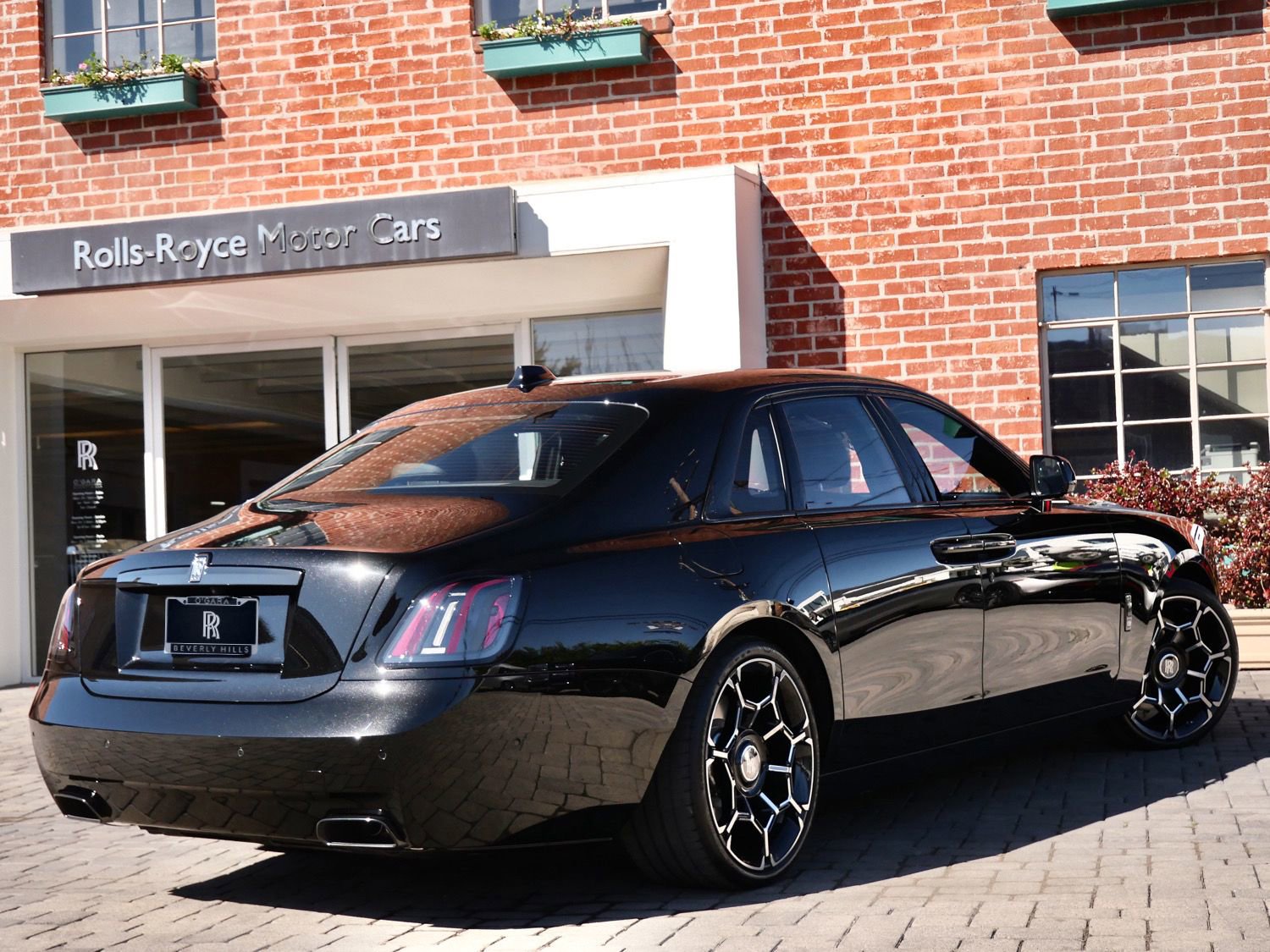 New 2026 Rolls-Royce Ghost Black Badge AWD/4WD image 2