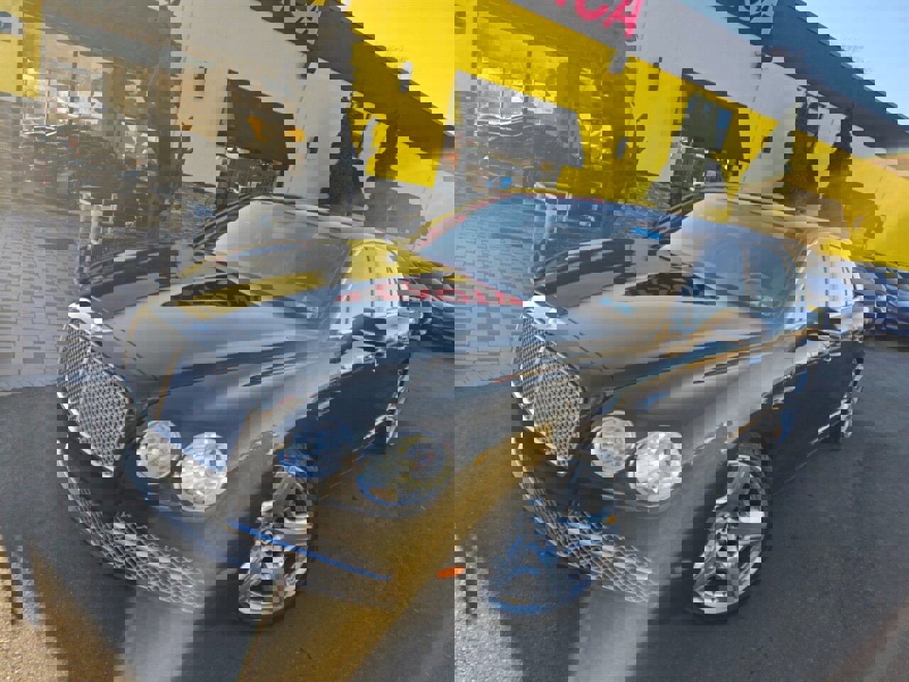 Used 2014 Bentley Flying Spur W12 image 3