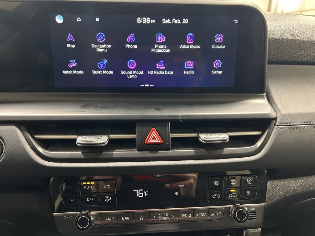 Certified 2025 Kia Seltos EX AWD/4WD image 12