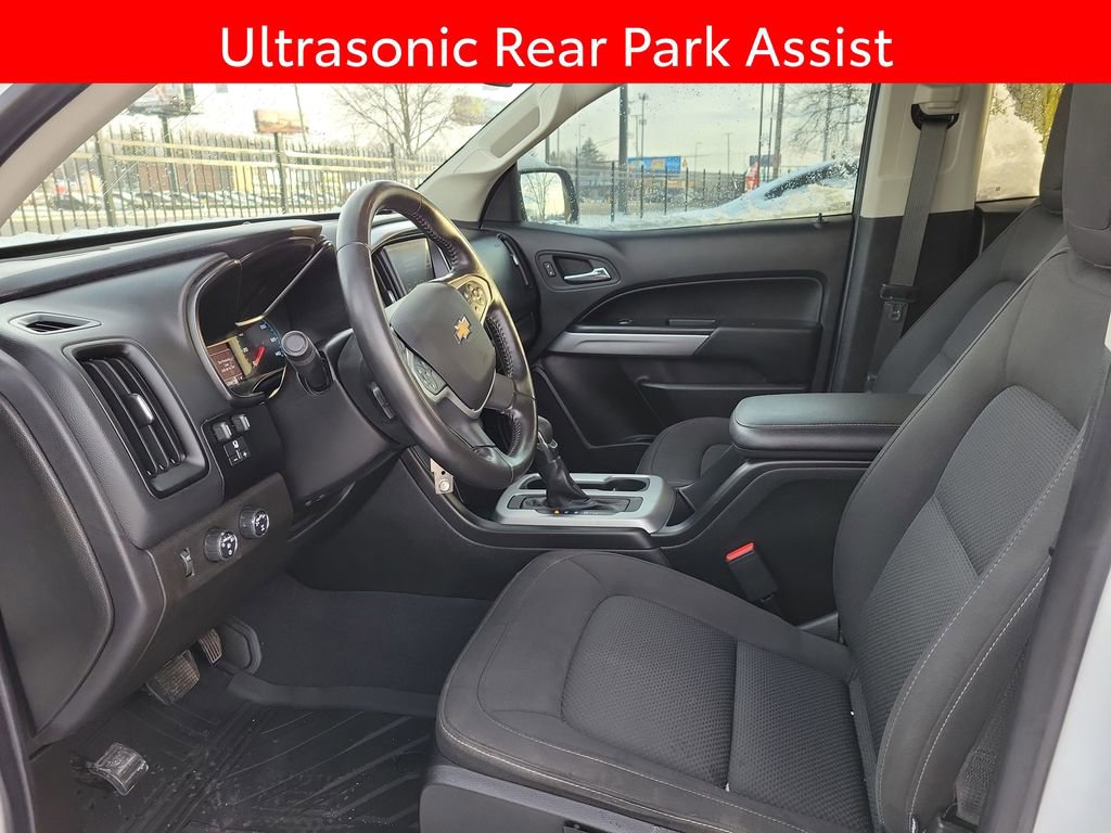 Used 2022 Chevrolet Colorado LT w/ Safety Package image 5