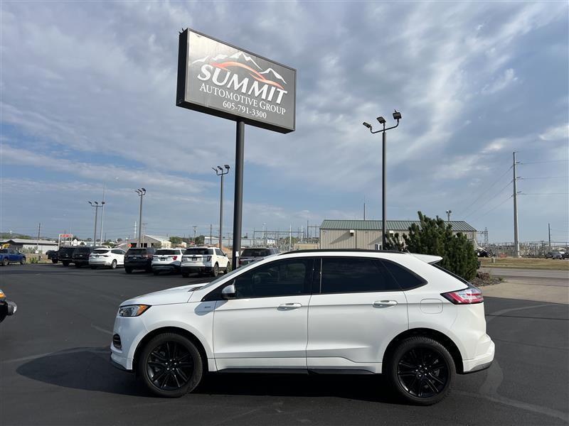 Used 2024 Ford Edge ST-Line image 1