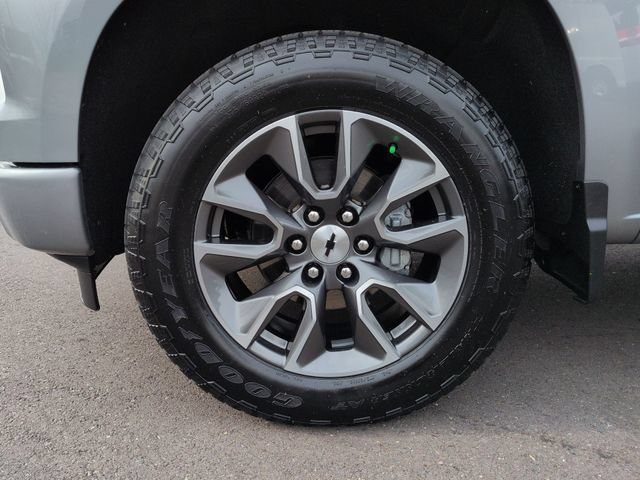 Used 2024 Chevrolet Silverado 1500 RST AWD/4WD image 35