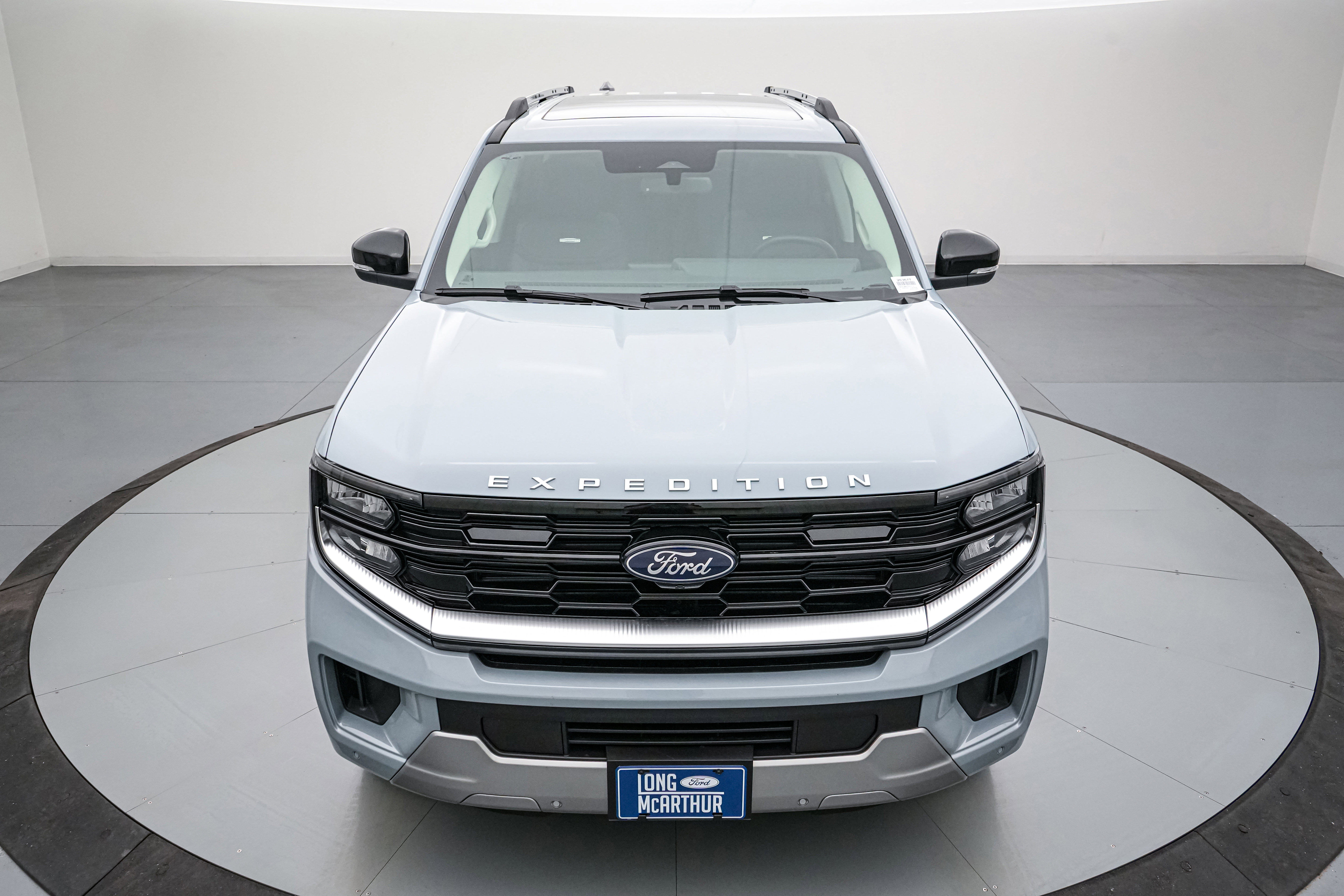 New 2026 Ford Expedition Max Platinum w/ Driver's Package AWD/4WD image 10