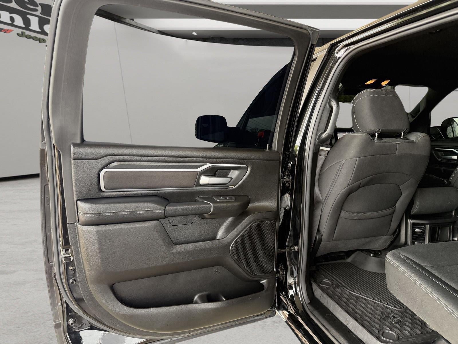 Used 2025 RAM 1500 Big Horn RWD image 7
