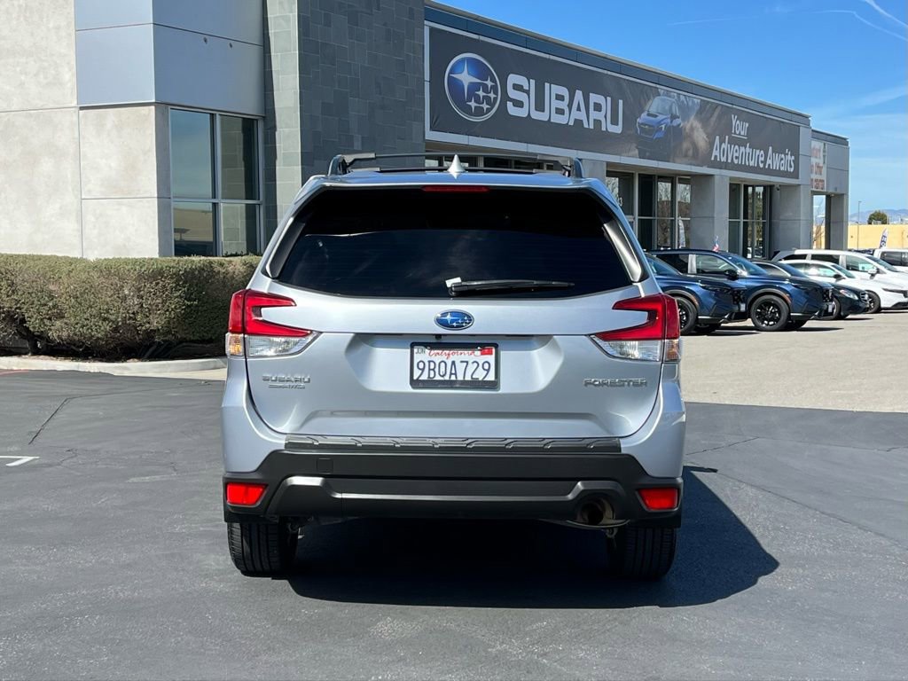 Used 2022 Subaru Forester Premium w/ Popular Package #1 image 3