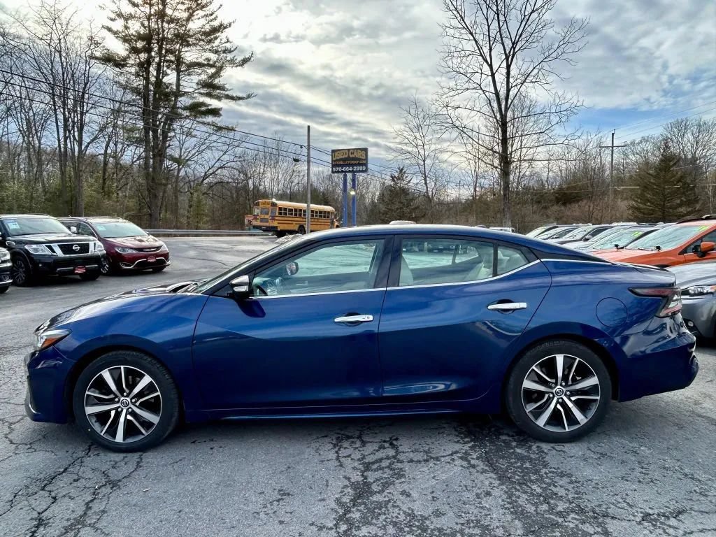Used 2020 Nissan Maxima 3.5 SV w/ Floor Mat Group FWD image 5