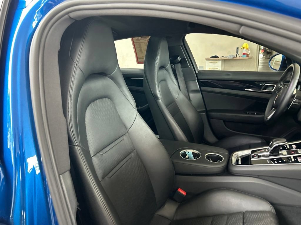 Used 2019 Porsche Panamera 4 AWD/4WD image 22