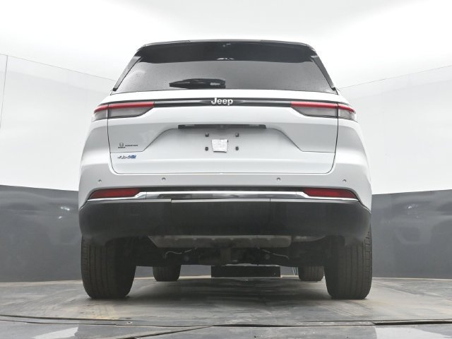 Used 2022 Jeep Grand Cherokee Limited 4xe w/ Luxury Tech Group II AWD/4WD image 48