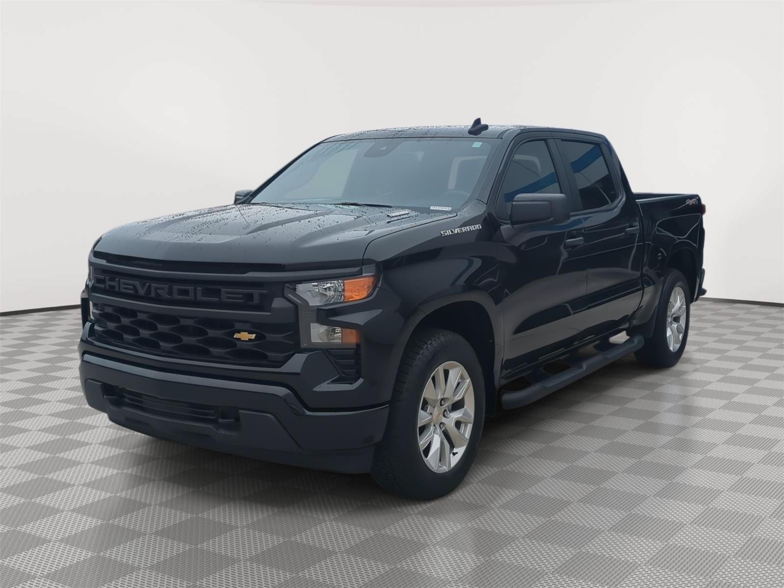 Used 2025 Chevrolet Silverado 1500 Custom