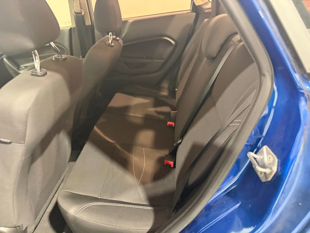 Used 2019 Ford Fiesta SE w/ Cold Weather Package image 9