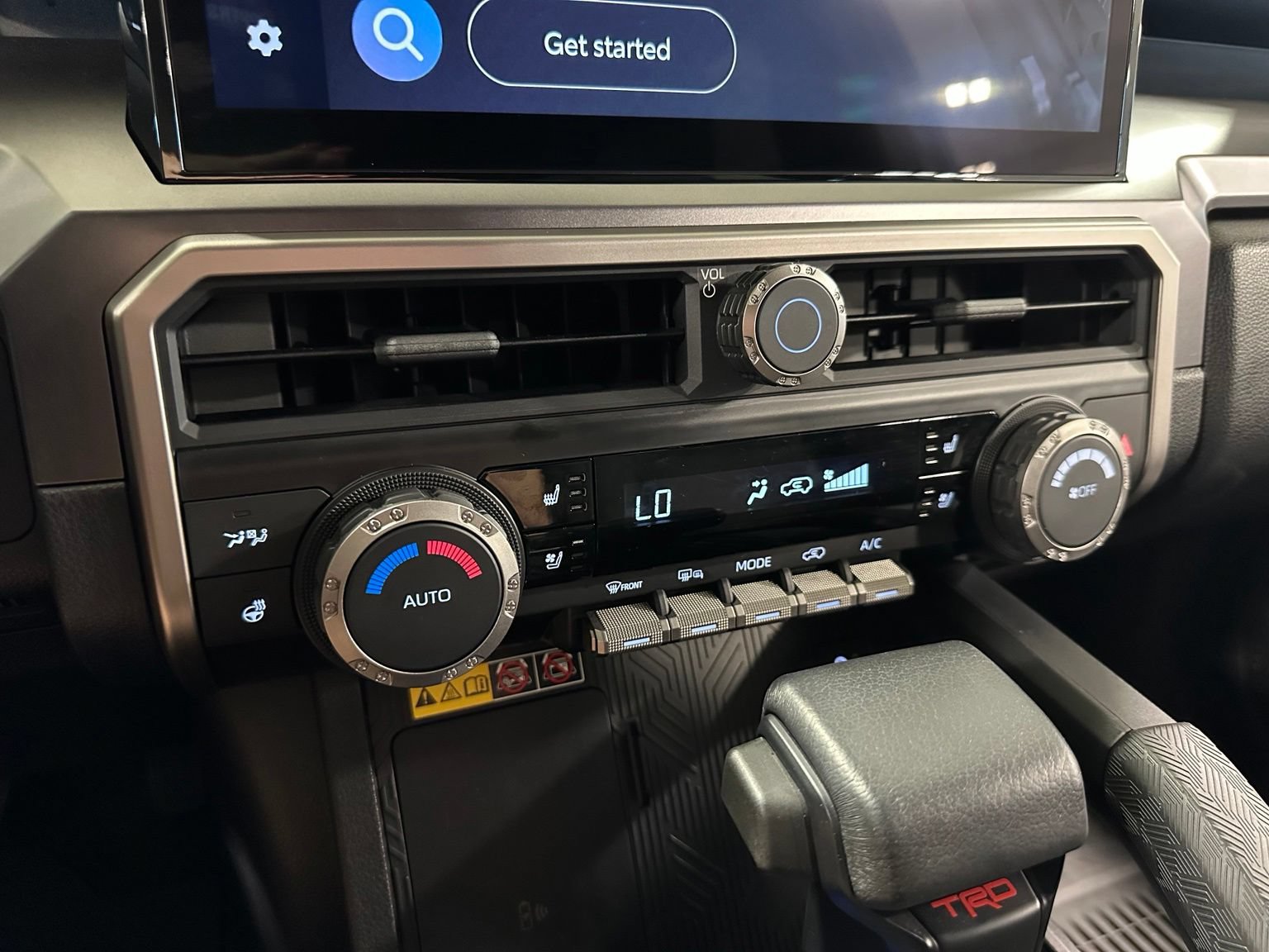 Used 2025 Toyota 4Runner TRD Off-Road Premium w/ Tow Technology Package AWD/4WD image 33