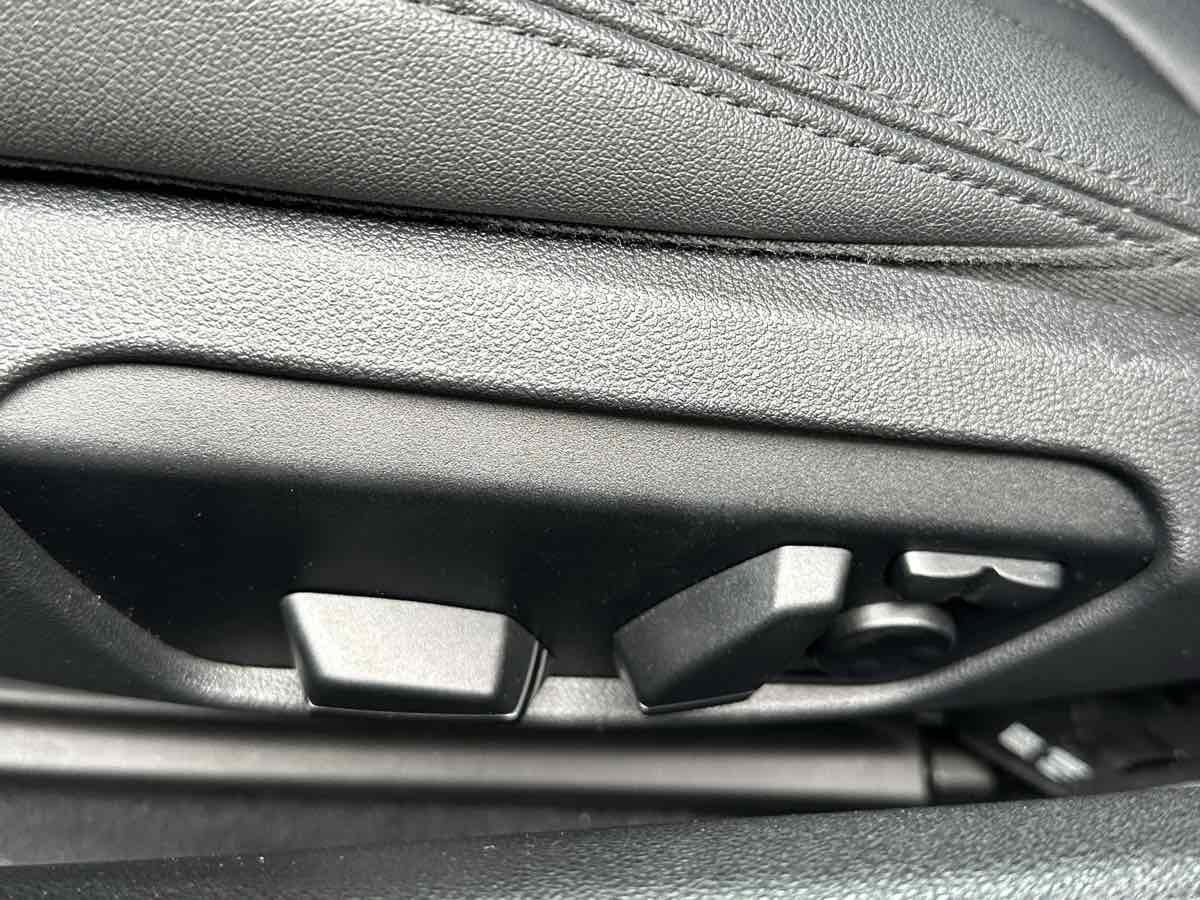 Used 2019 BMW Z4 sDrive30i w/ M Sport Package image 37