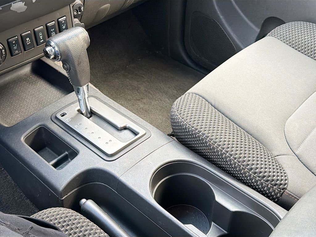 Used 2018 Nissan Frontier PRO-4X image 29