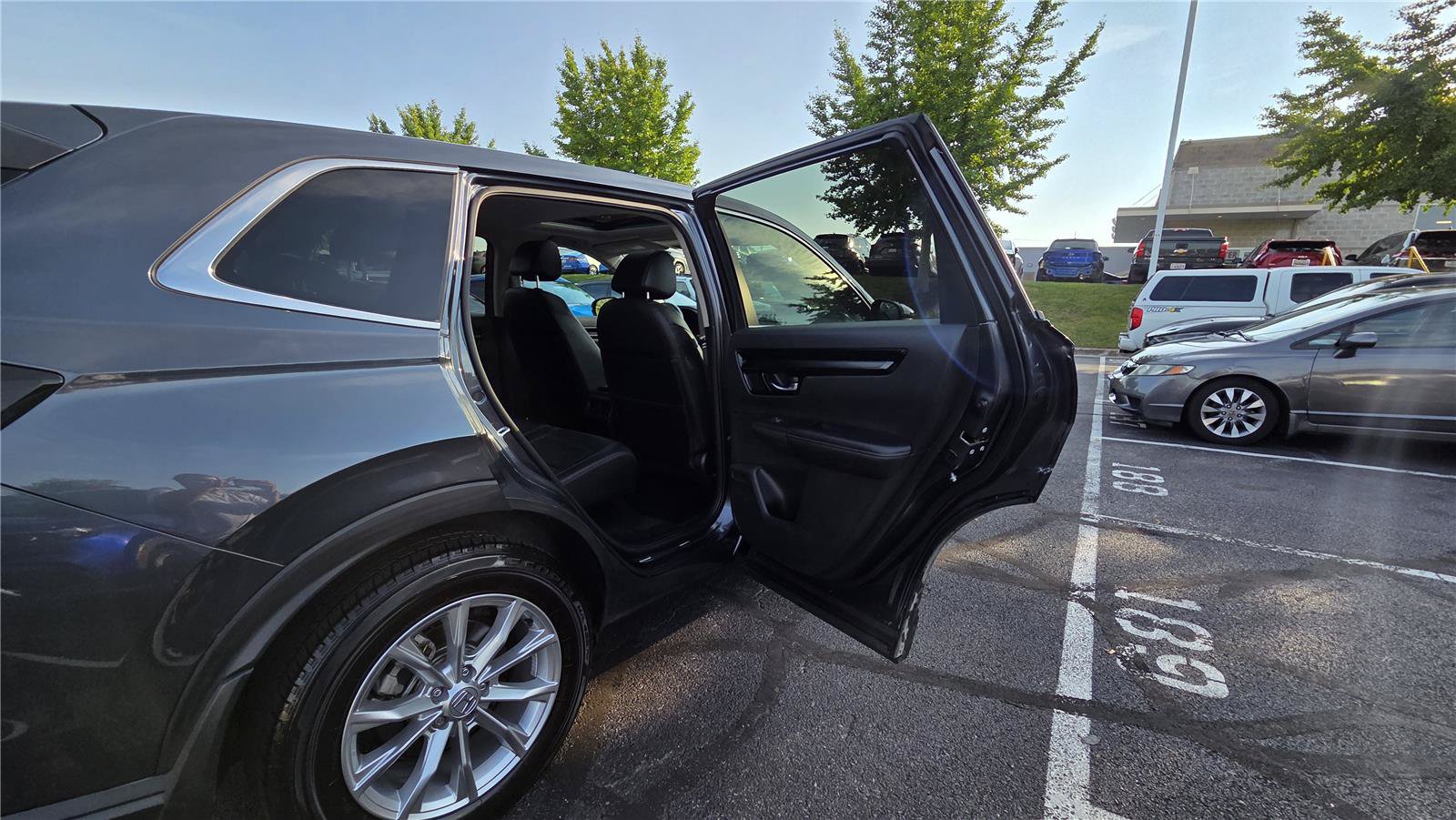 Used 2025 Honda CR-V EX-L image 33