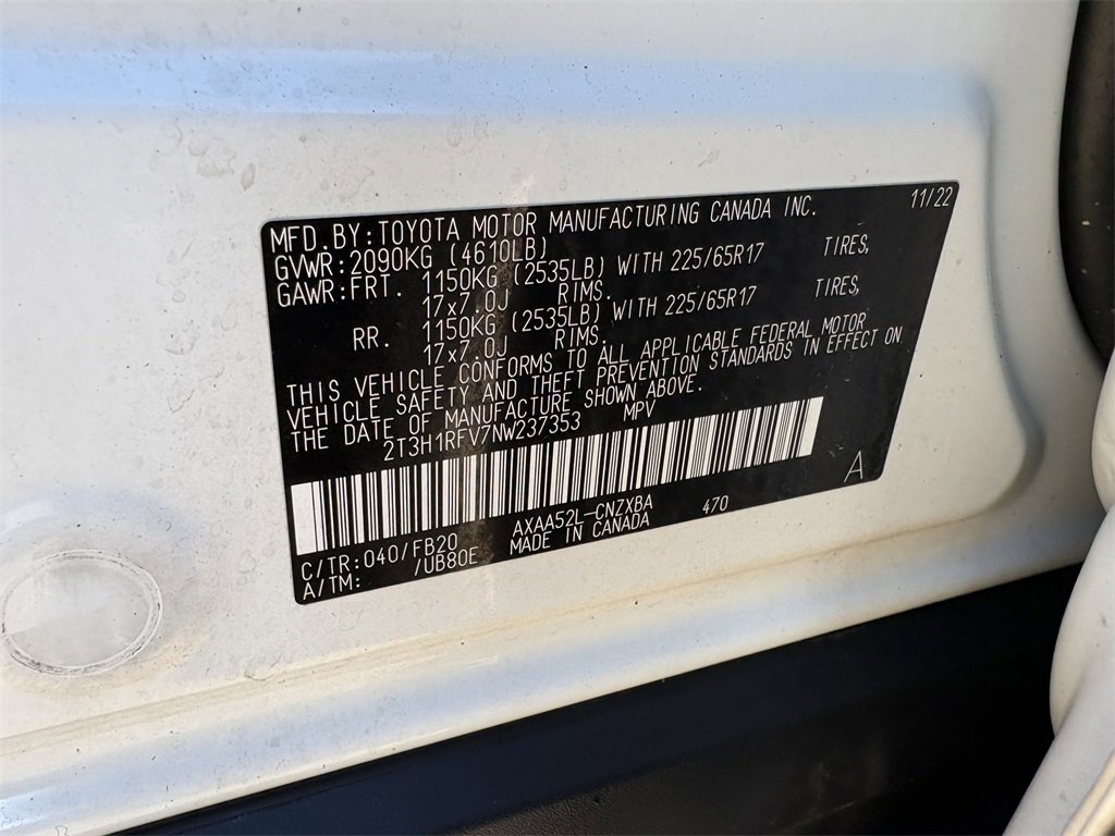 Used 2022 Toyota RAV4 LE image 29